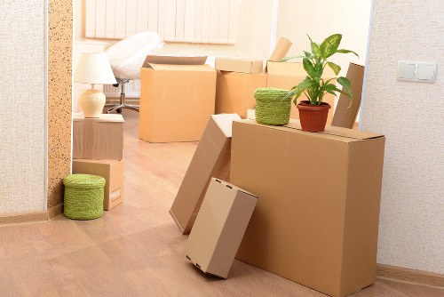 Agreement and payment documents for storage services